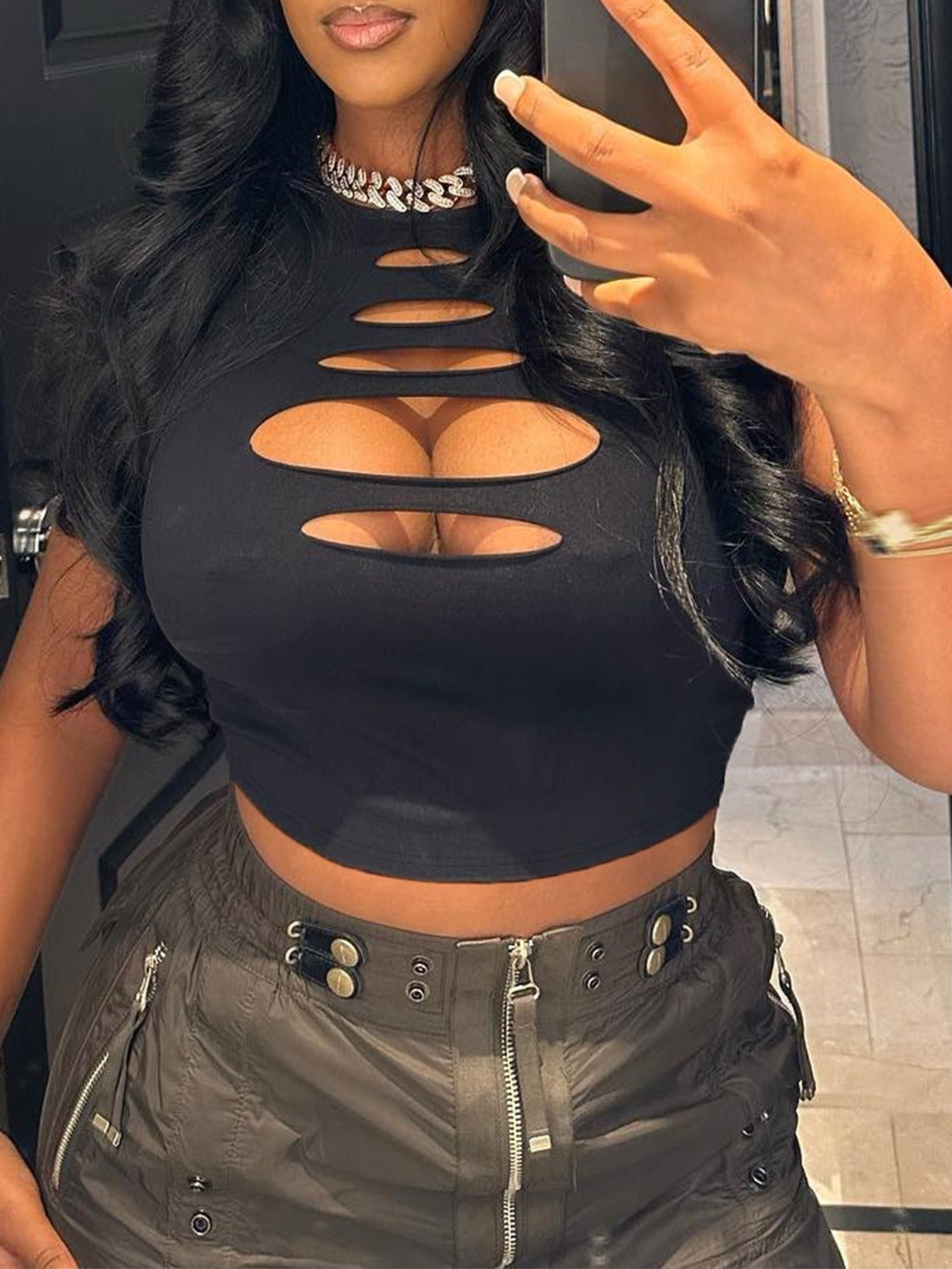 Crop Top Cut Out T-shirt 1068