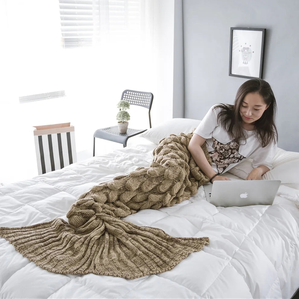 Soft Knitted Mermaid Blanket 16081